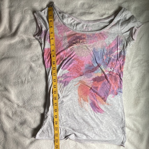 Garage T-Shirt - Picture 4 of 7